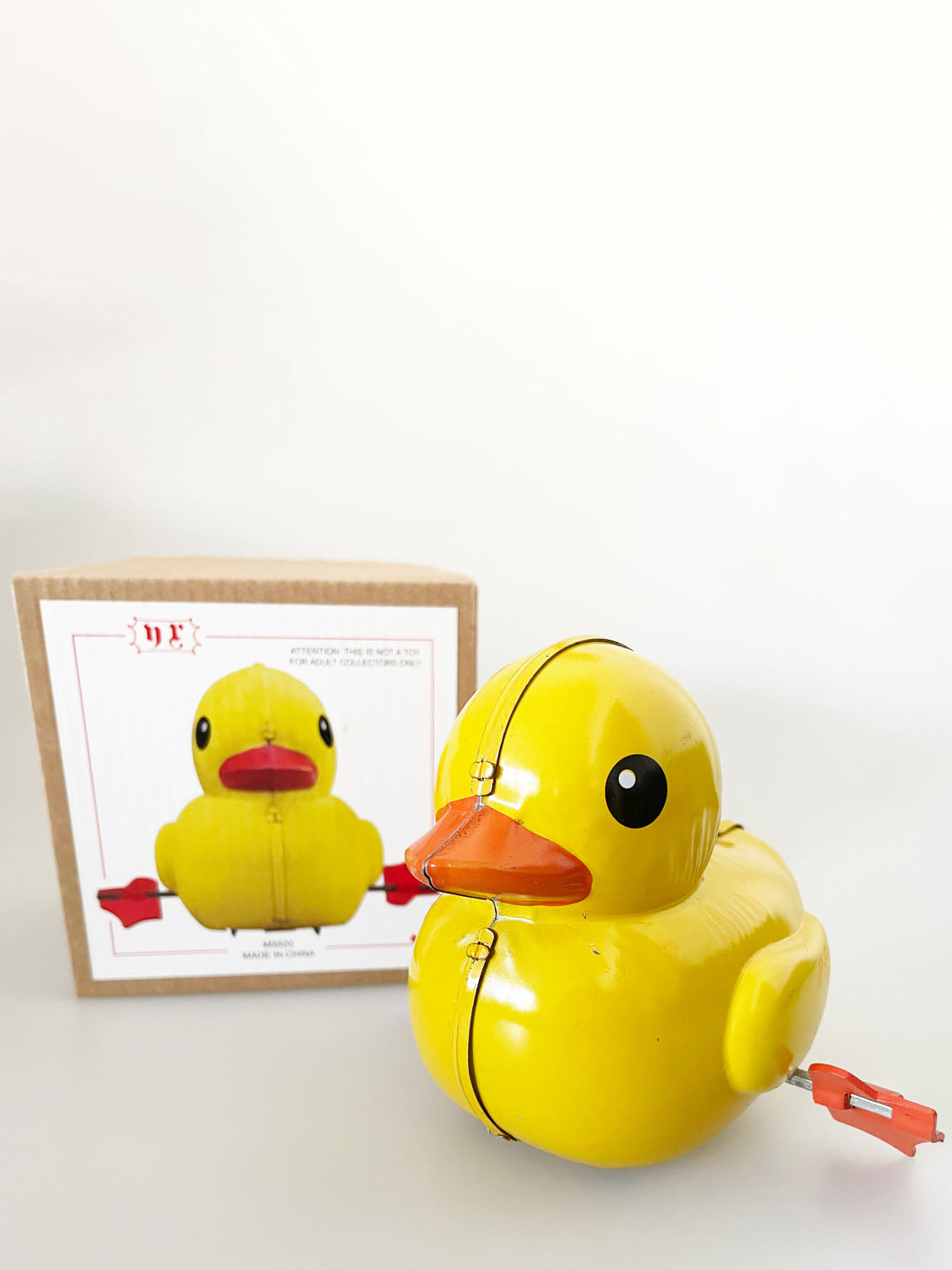 Duck yellow 1