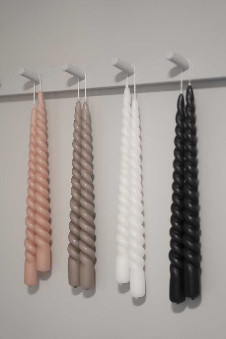 Twisted candle, set of 2 (many colours)