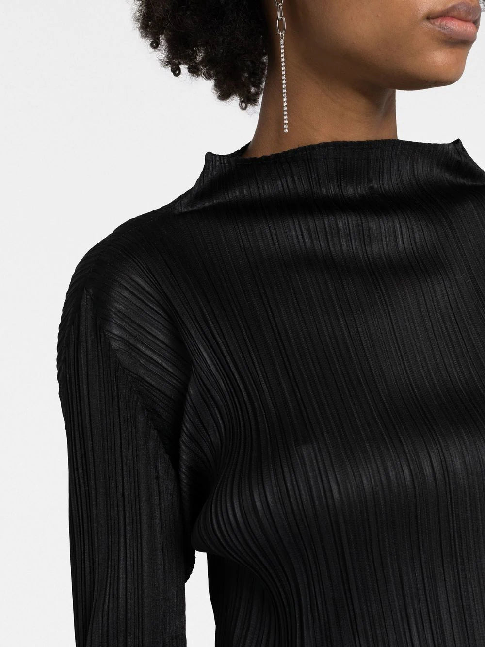 Pleated long-sleeve top, black (carryover)