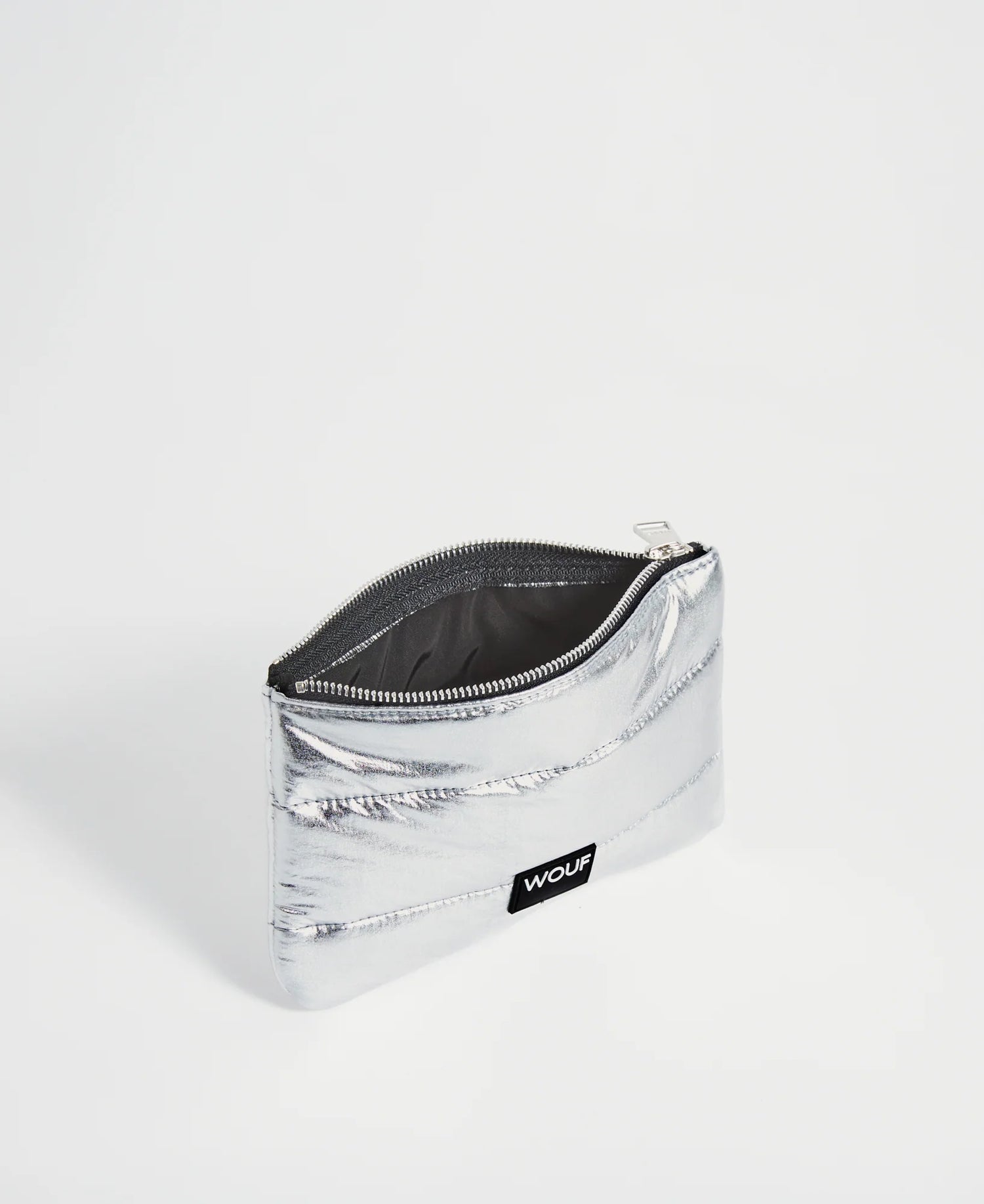 Silver Glossy Pouch (22cm)