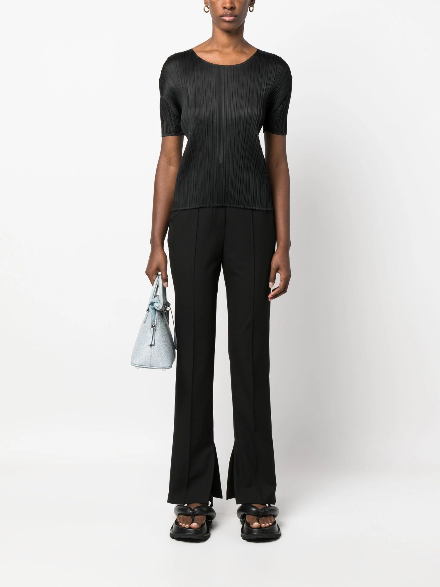 Short sleeve pleated top, black (carryover)