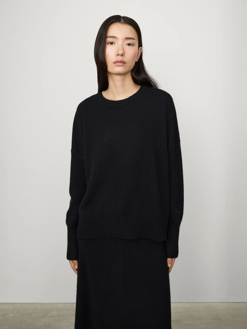 Mila cashmere sweater, black