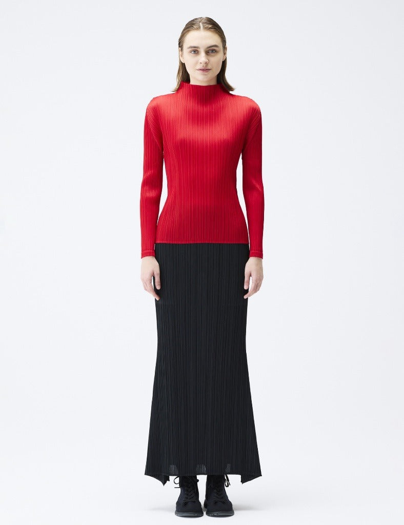 Flounced hem pleated skirt, black