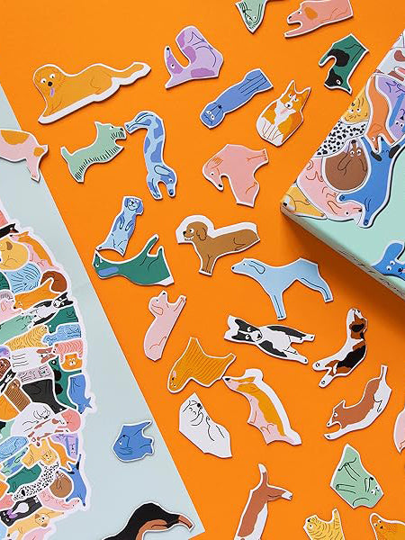 299 Dogs (and a cat) - A canine cluster puzzle (300 pcs)
