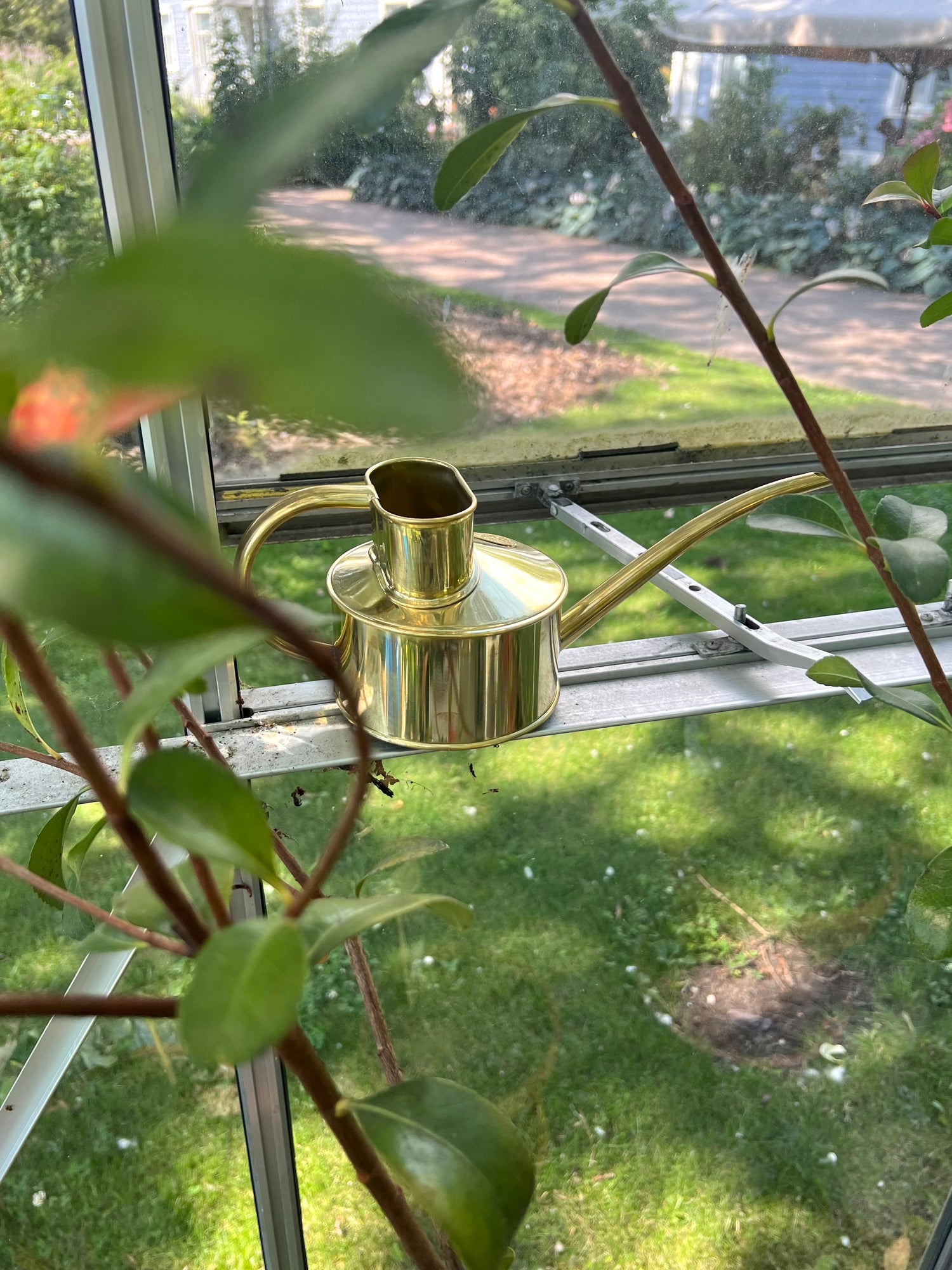 Fazeley Flow watering can, Brass (0.7L