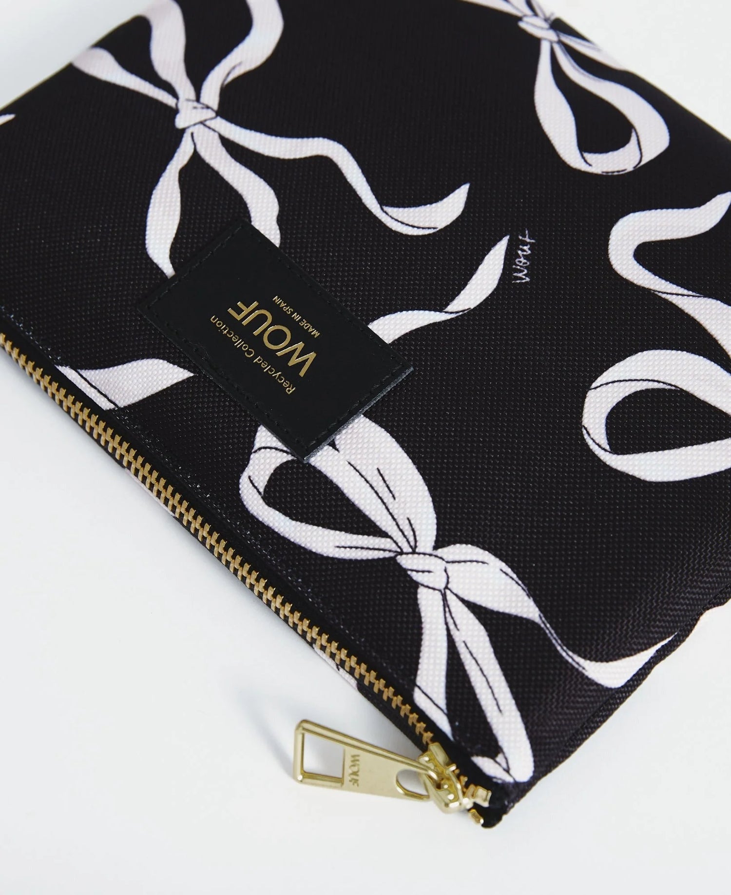 Black & White Carlota Pouch (21cm)