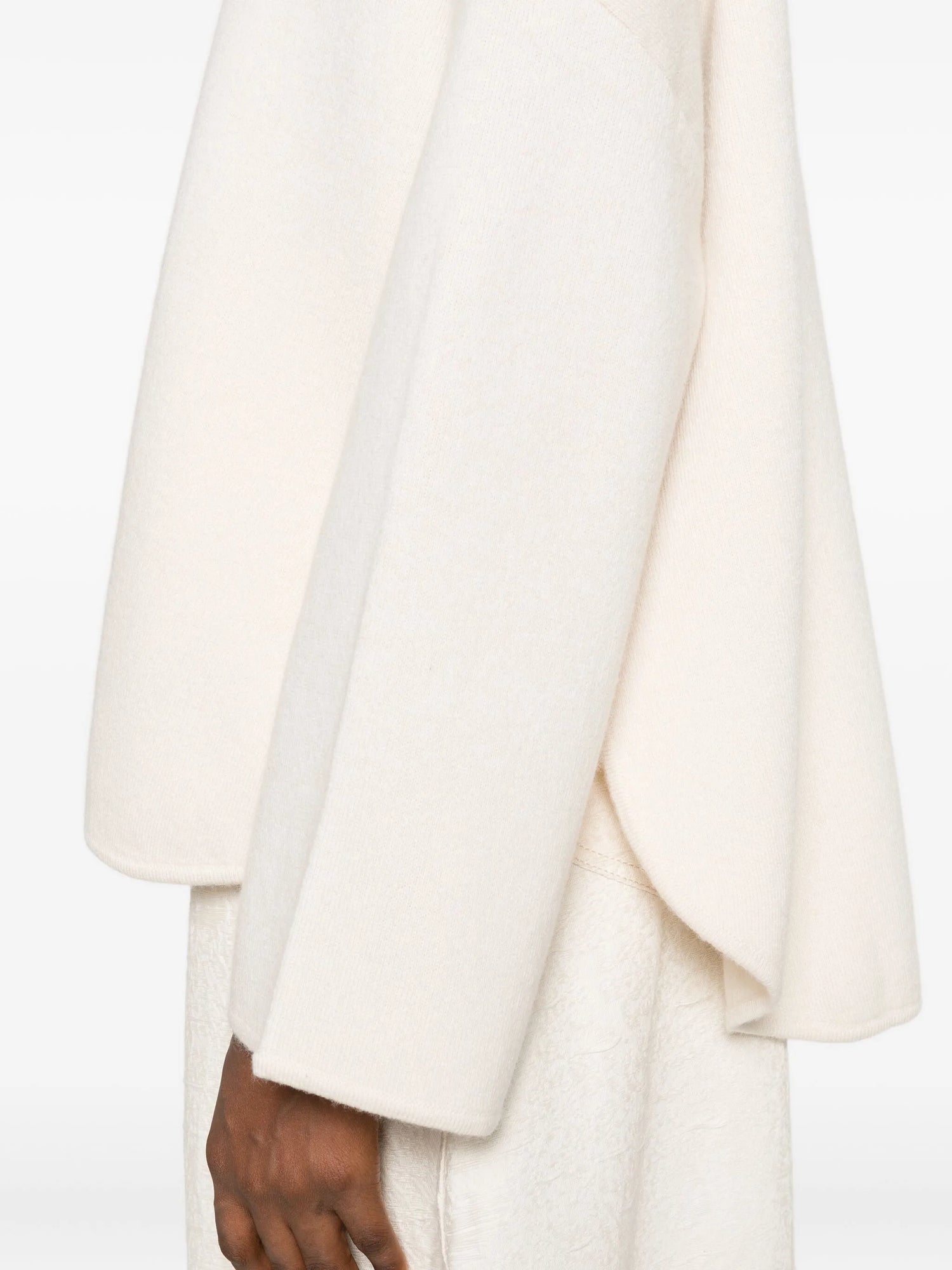 Cashemere-wool mockneck sweater, cream