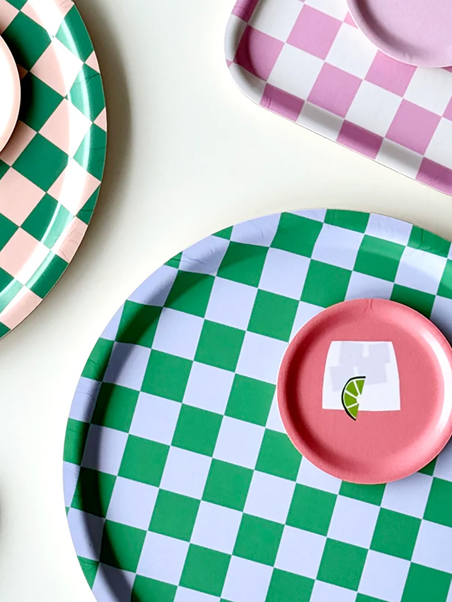 Grass / Sky CHECKER Round Serving Tray (31 cm)