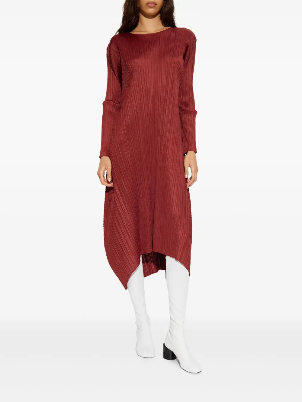 Long sleeved pleated balloon dress, brown red