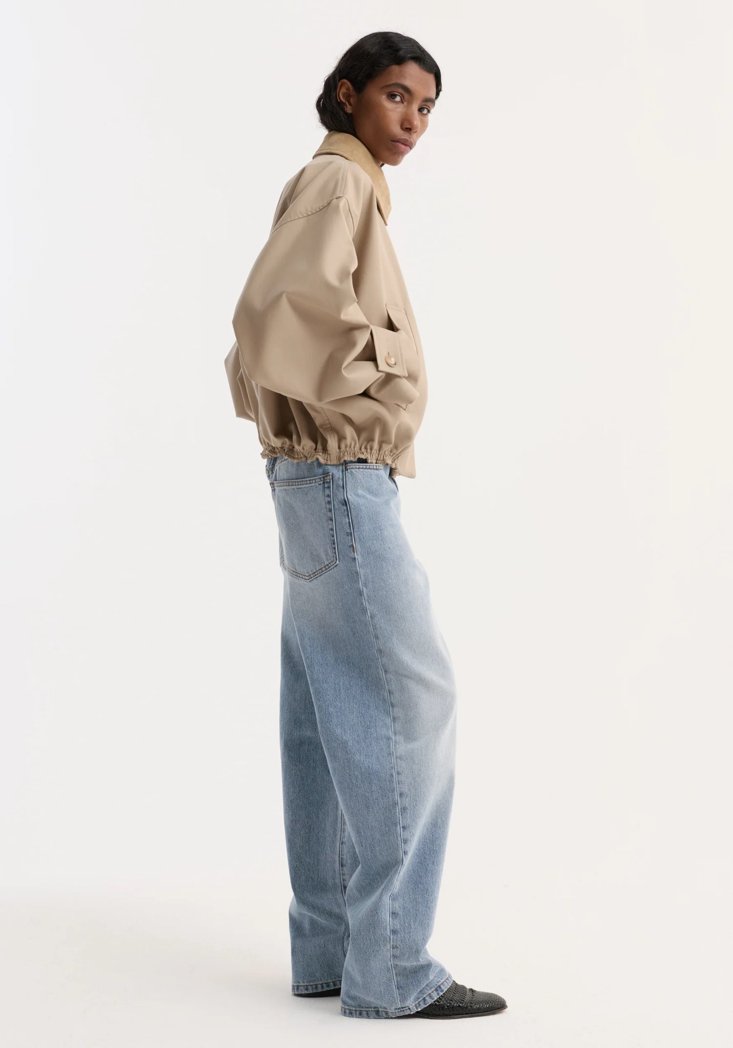 Suede collar blouson jacket, sand