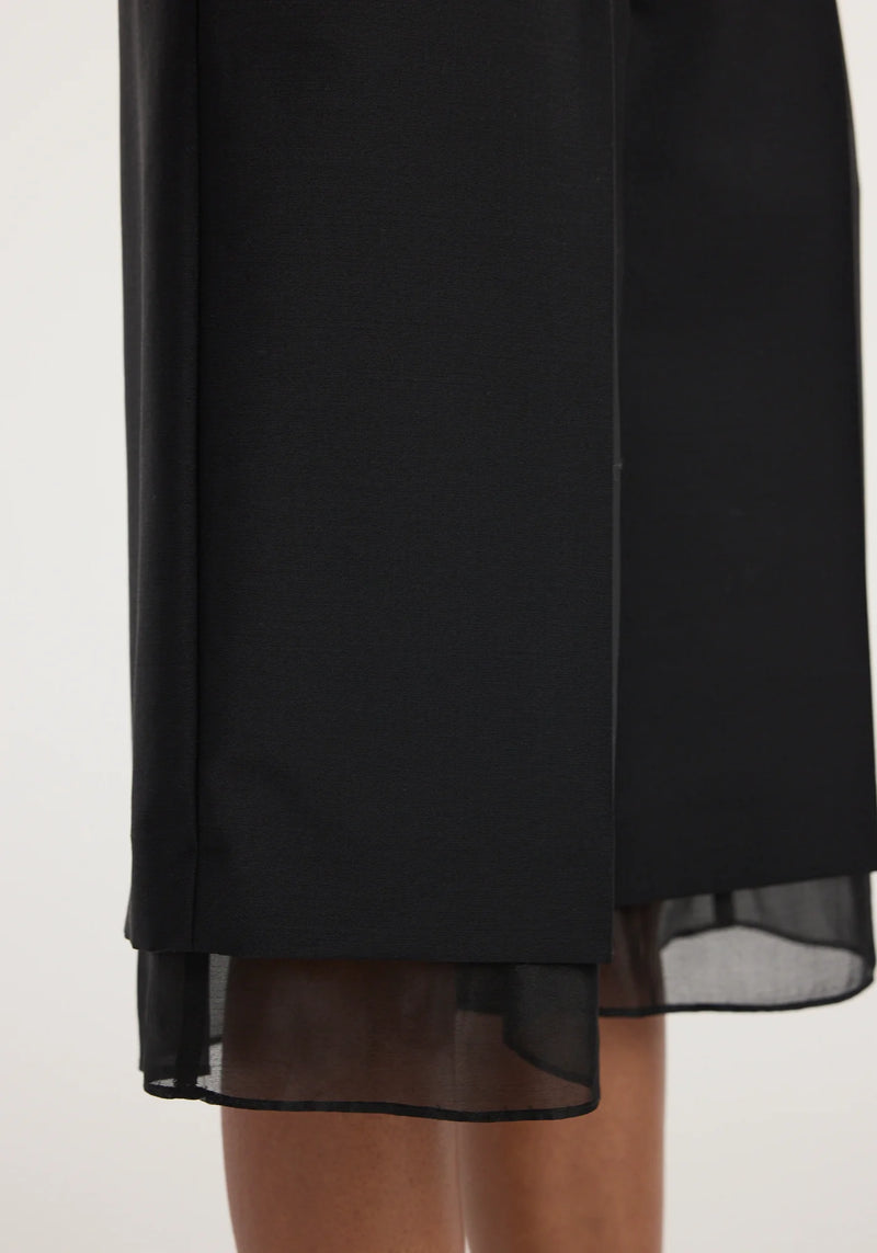 Organza lined shorts, black