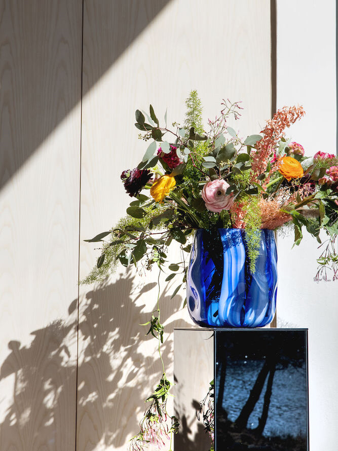 Vase Triton, Blue