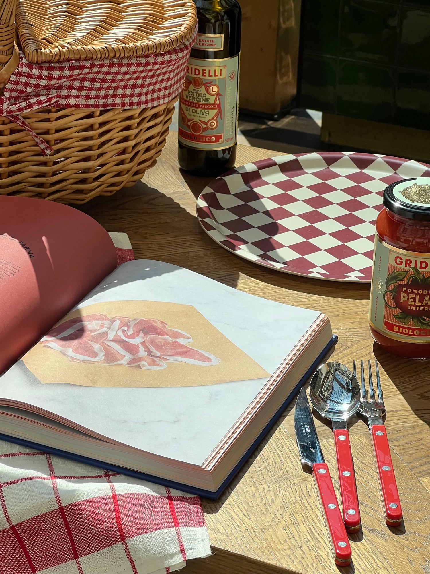 Bistrot Fork, 19 colours