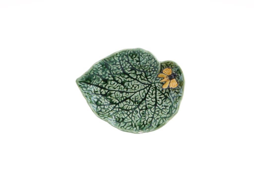 Begonia leaf plate with butterfly