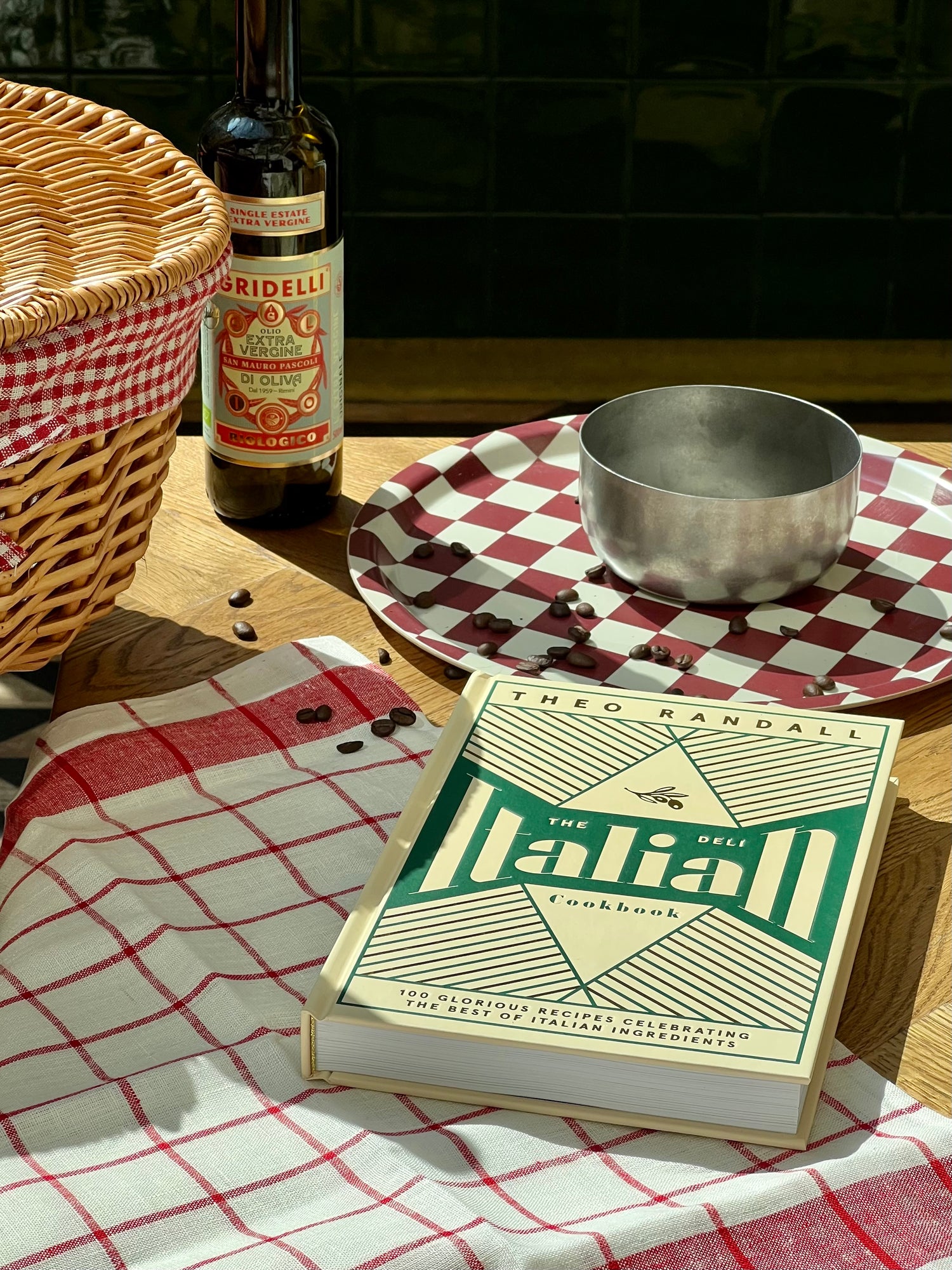 Checker round tray, burgundy/cream (31 cm)