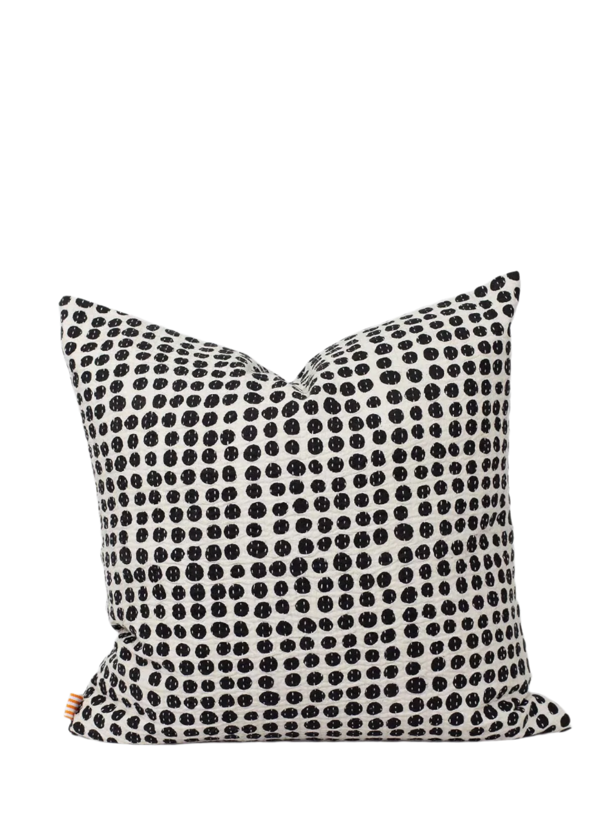 A white cushion cover with a black geometric dotted pattern, measuring 50x50cm.