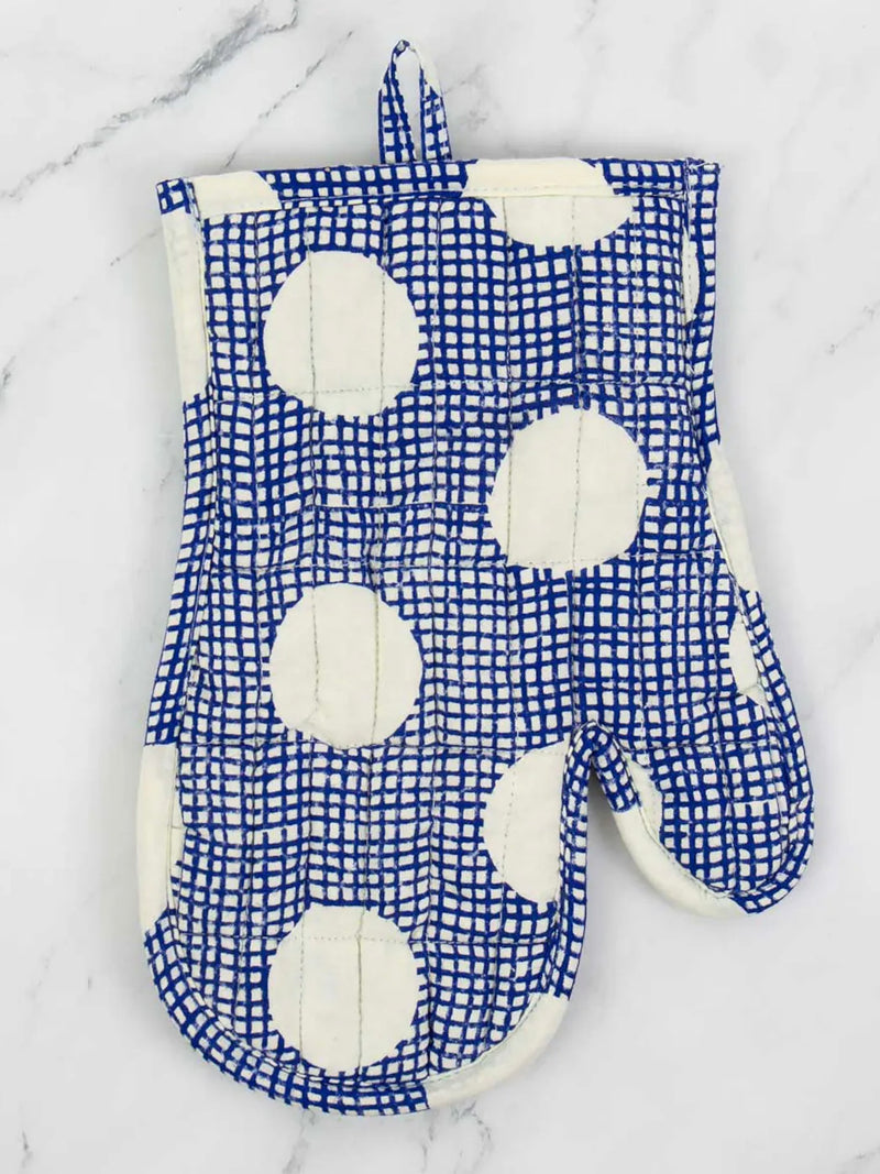 Astrid dot oven glove, blue