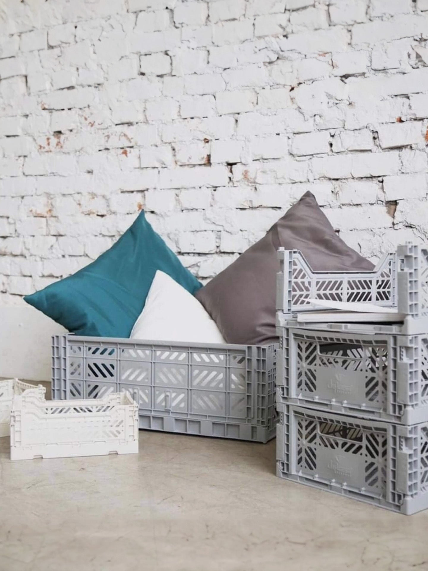 AYKASA Maxi stackable crate, 20 colours