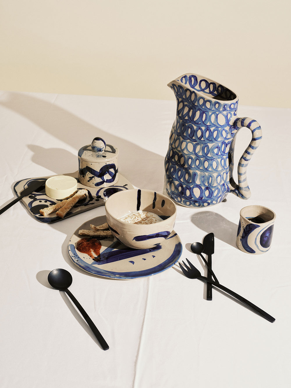 Charly ceramic jug, blue