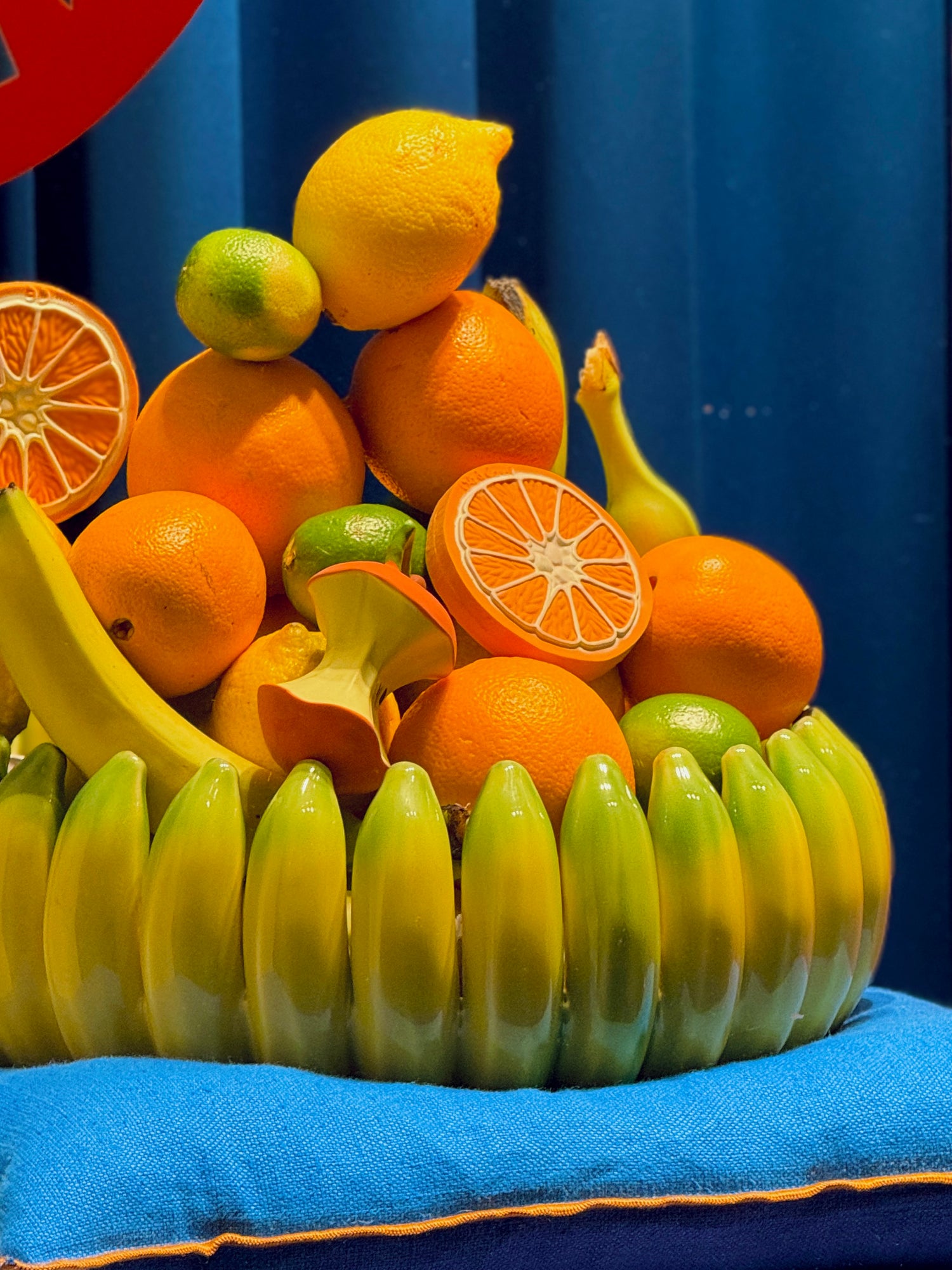 Banana da Madeira Centrepiece (38cm)