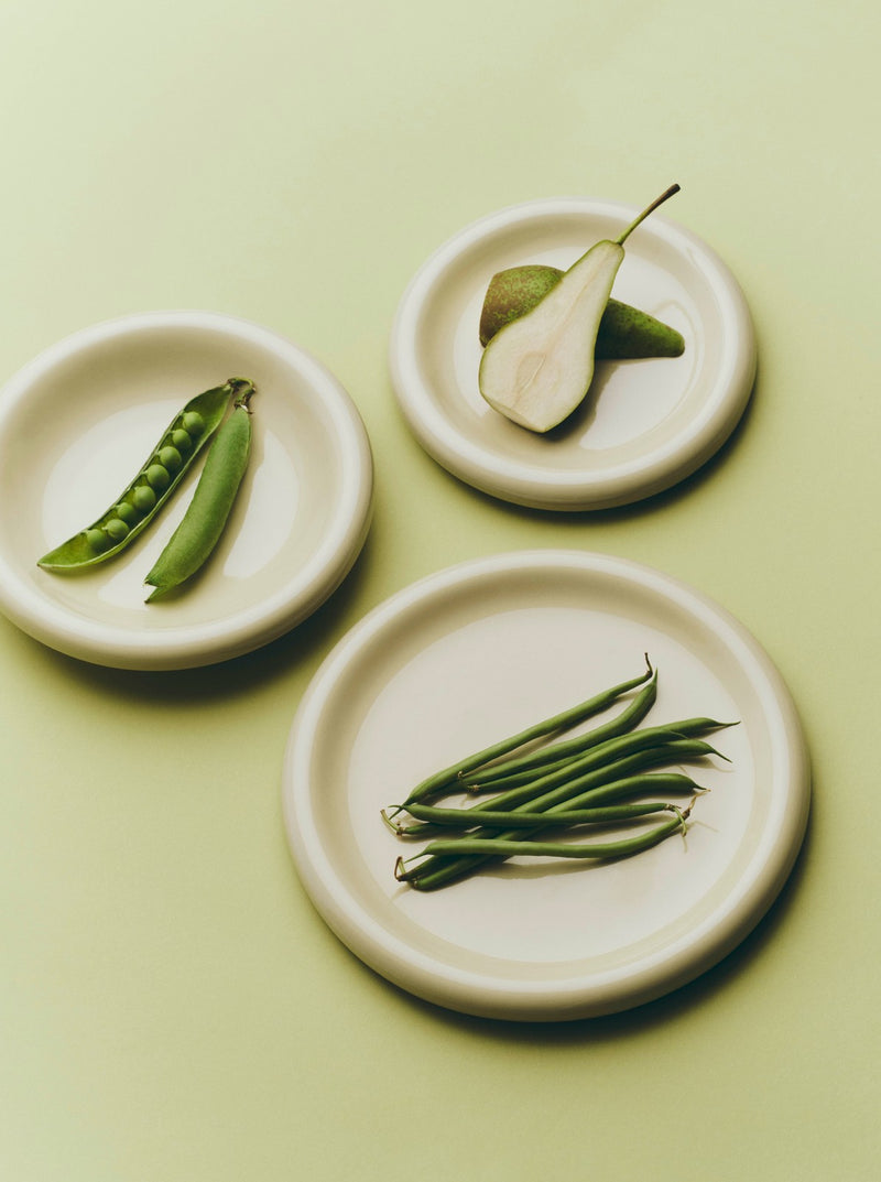 Barro Large Plate (Ø24), Off-white
