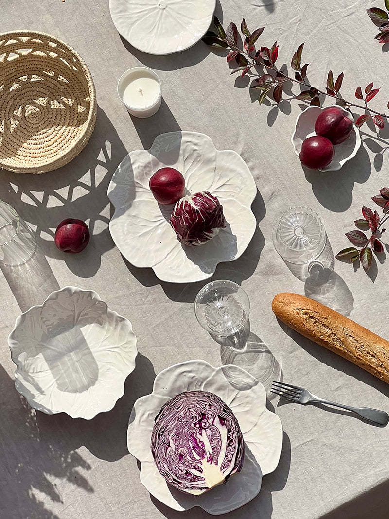 Table setting with ivory cabbage plates