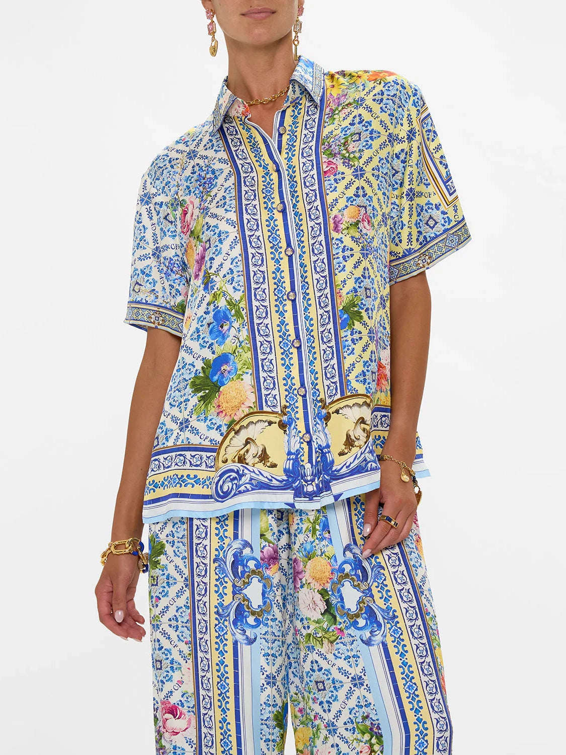 Classic silk shirt, 'wall to wall wonders' print