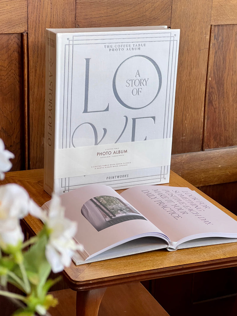 Wedding Photo Album ´A Story of Love', white-silver