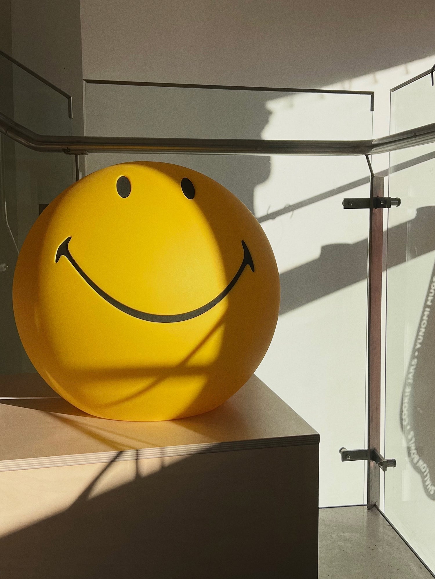 Smiley® XL floor lamp (45 cm)