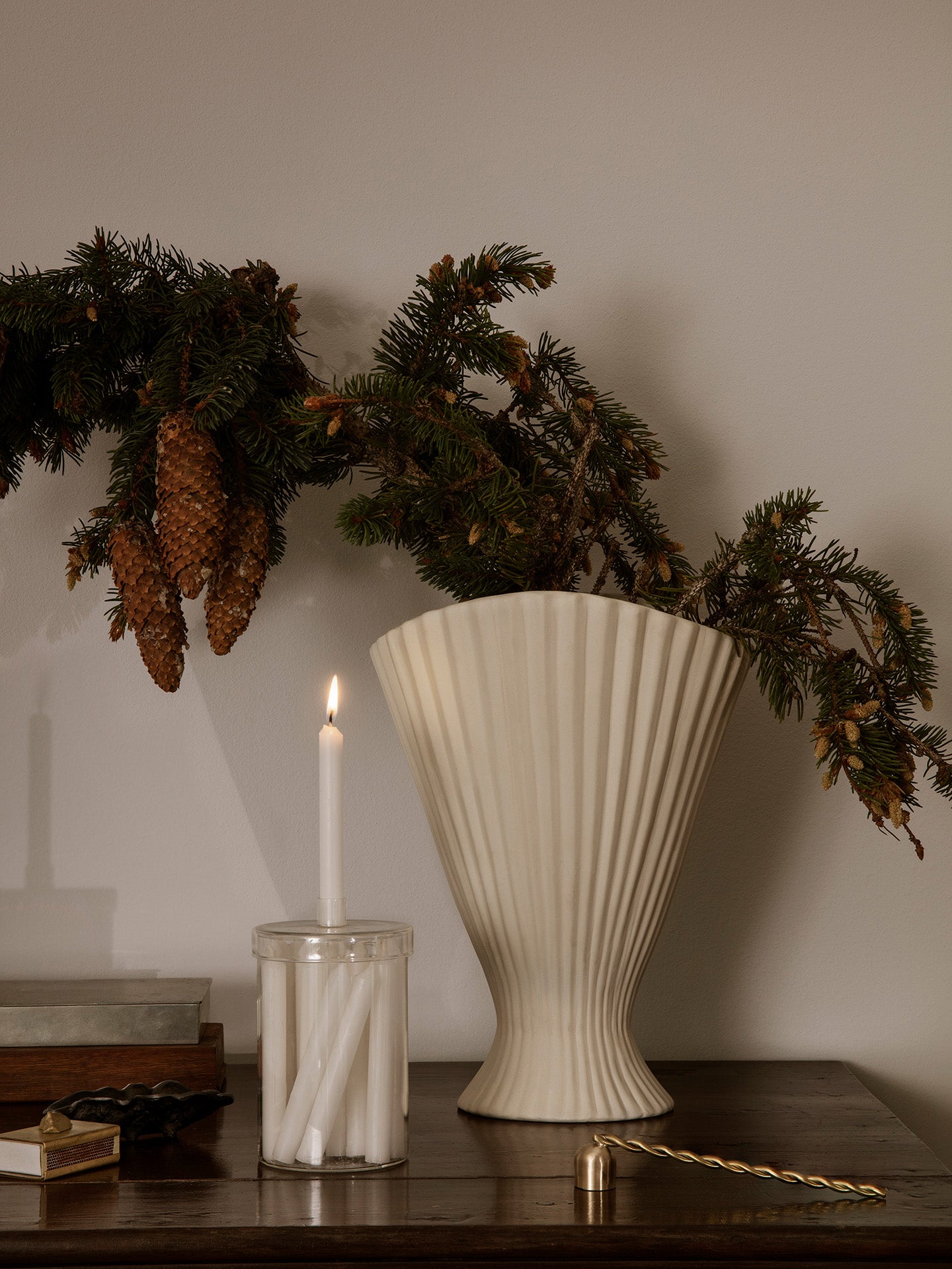 Fountain Vase (30,5 cm)