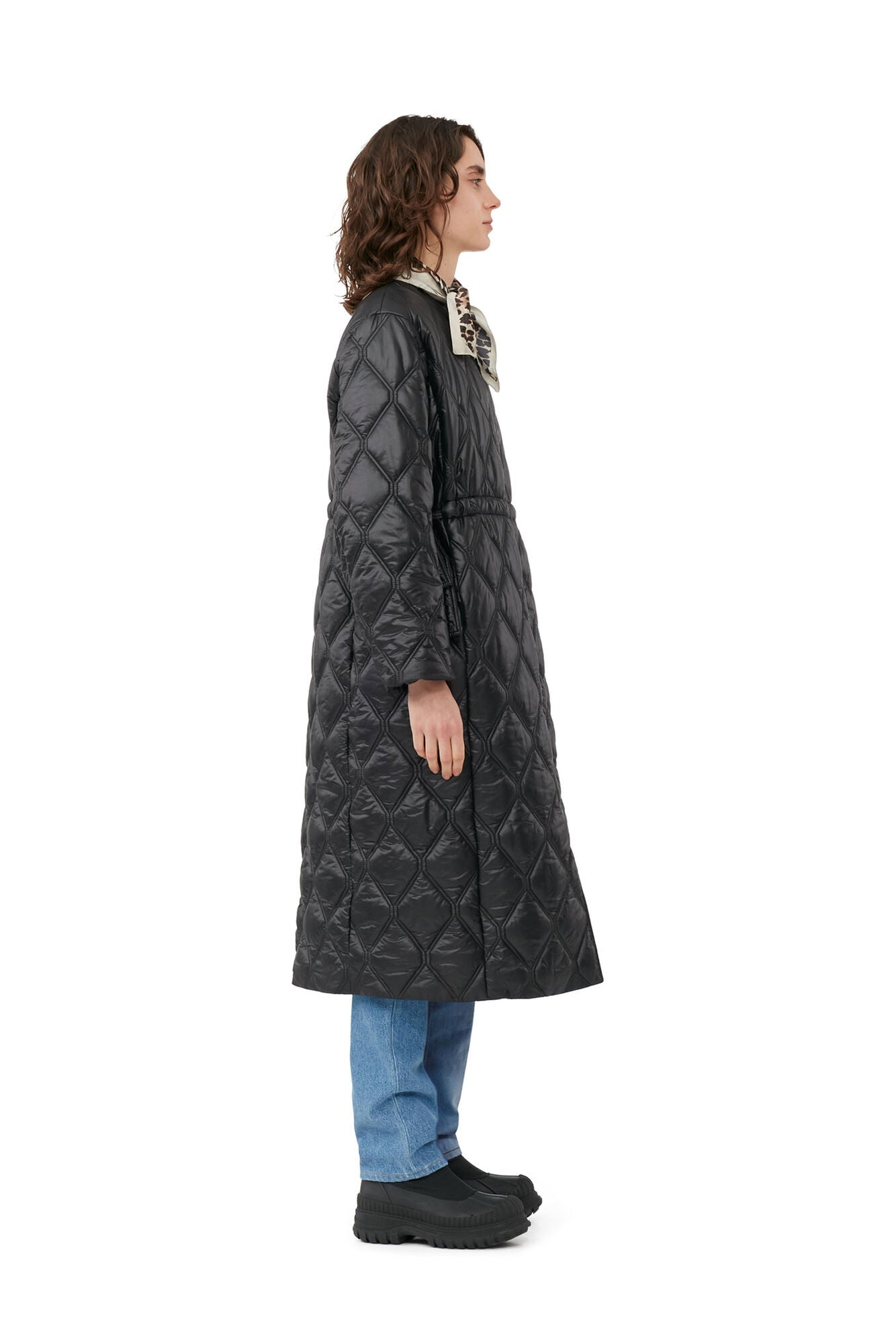 Shiny Quilt Long Coat, black