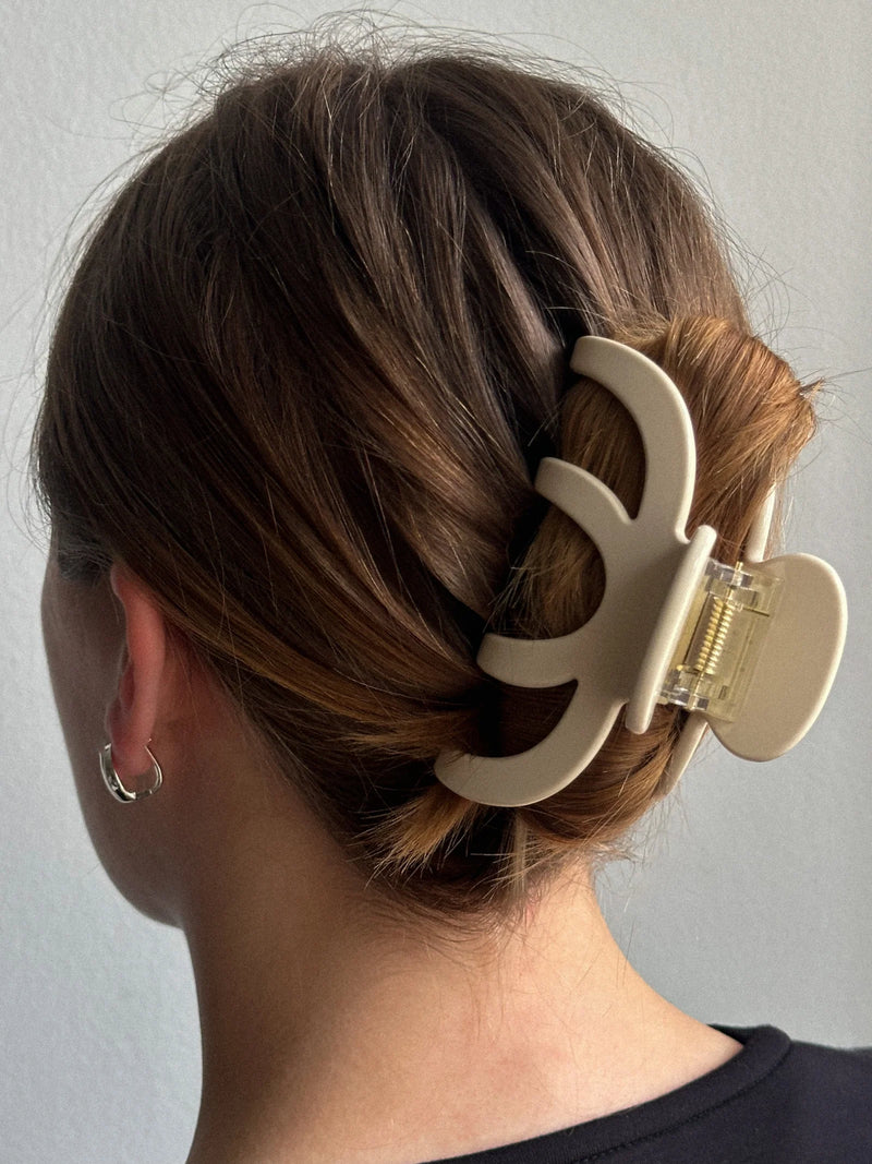 Grand Alberte hair claw, turtle