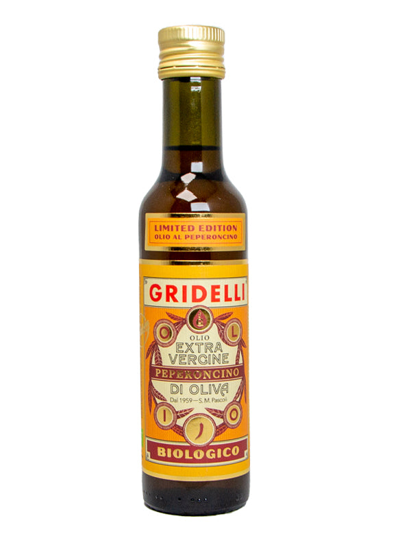 Olio Al Peperoncino (Chili), extra virgin olive oil (250 ml)