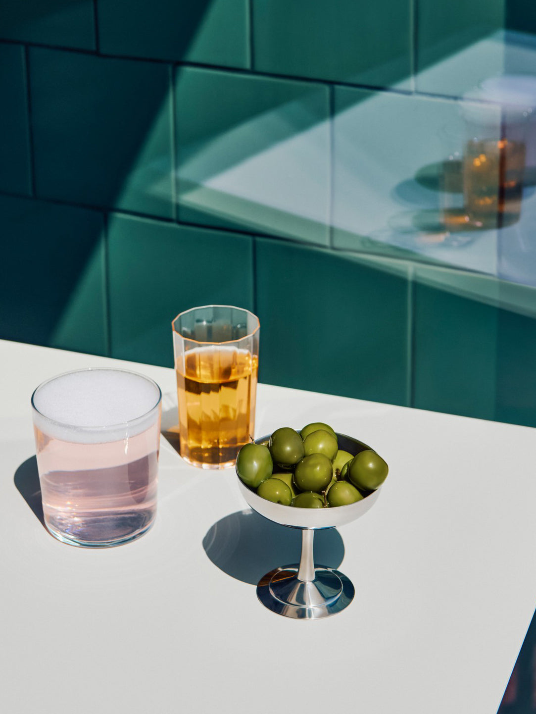 Angle water clear glass, medium