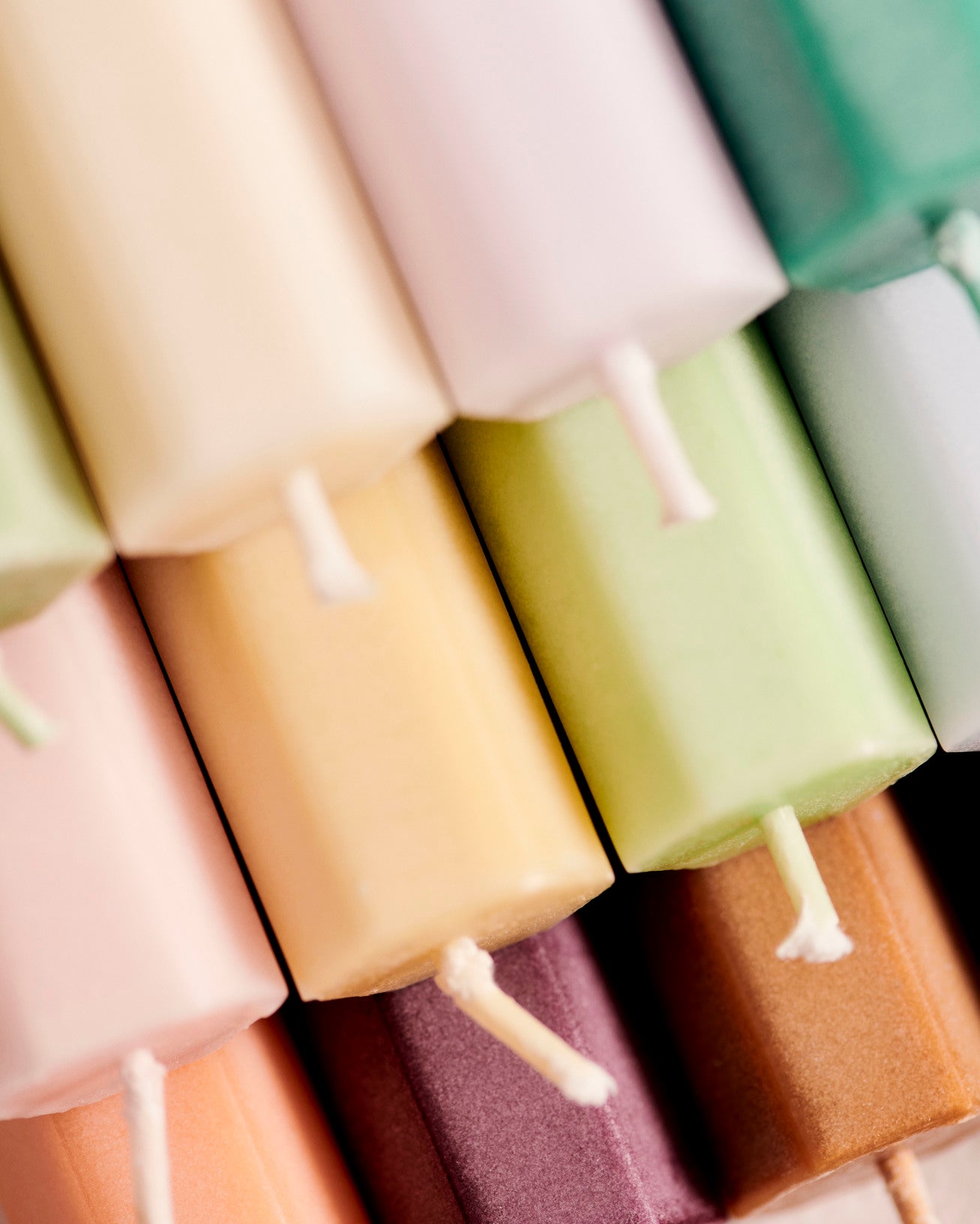 Hexagon candle set of 4, 3 colour combos