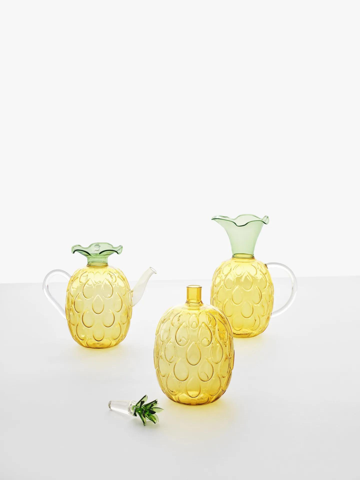 Bottle pineapple, Fruits & Flower Collection