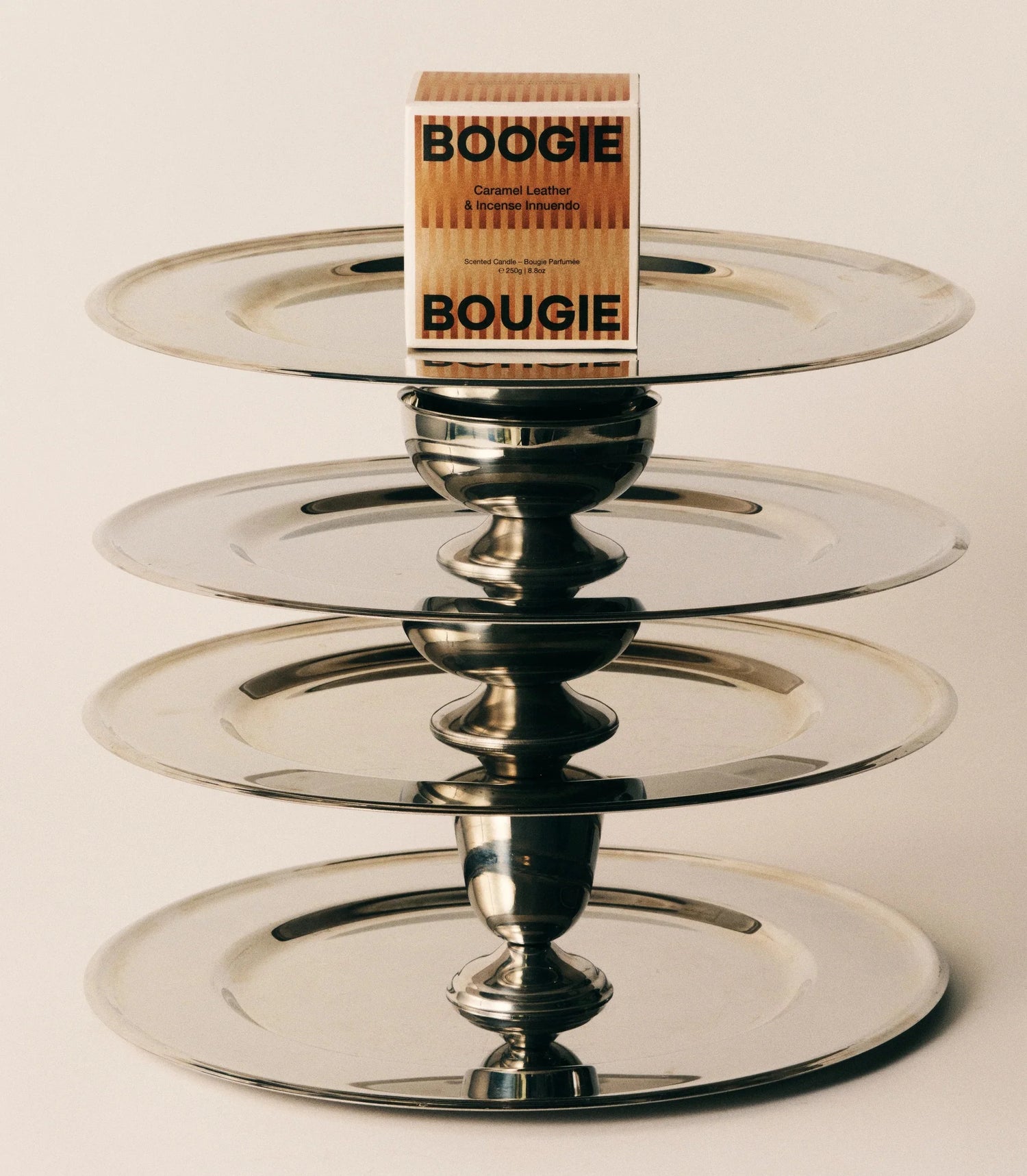 Caramel Leather & Incense Innuendo scented candle (250g)