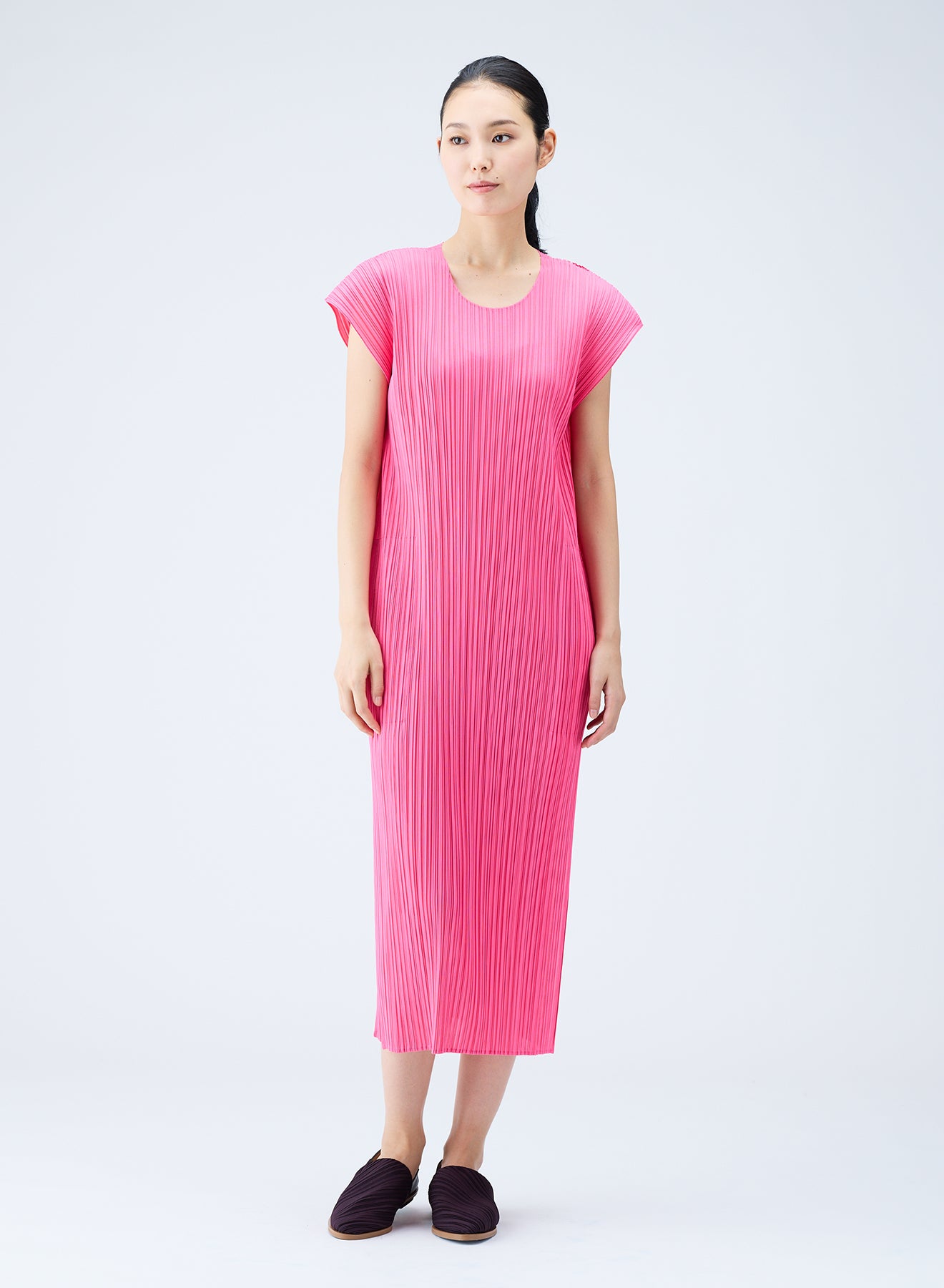 Pleated long dress, purple