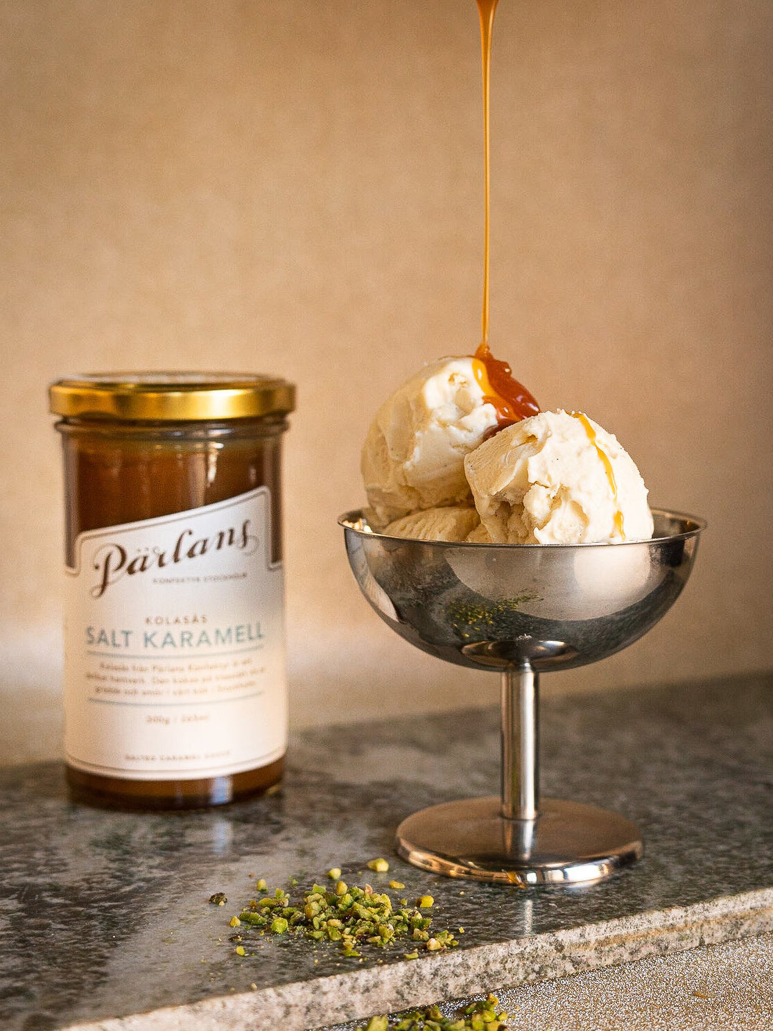 Salted caramel sauce, jar (300g)