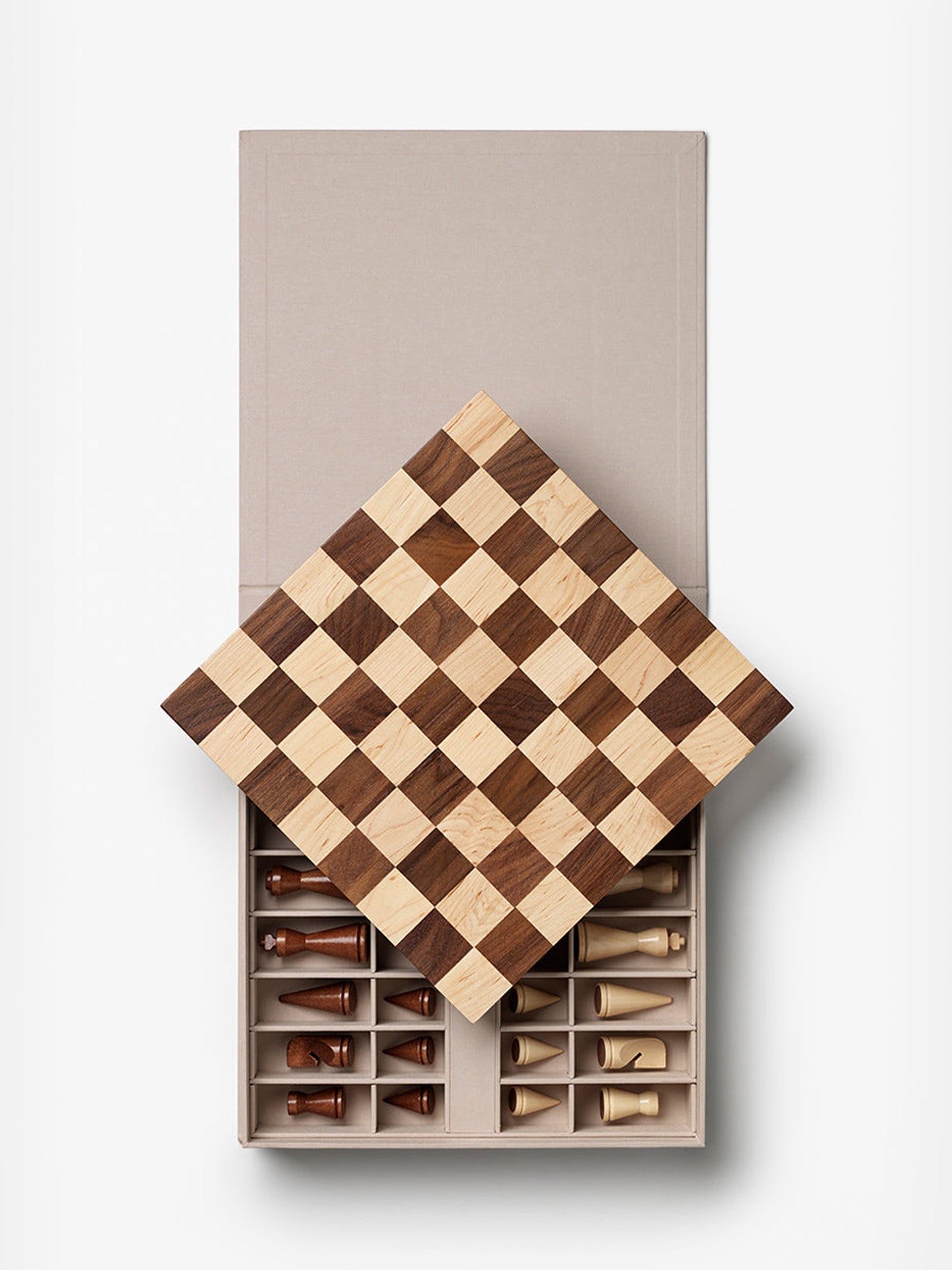 Wooden chess, The Minimalist
