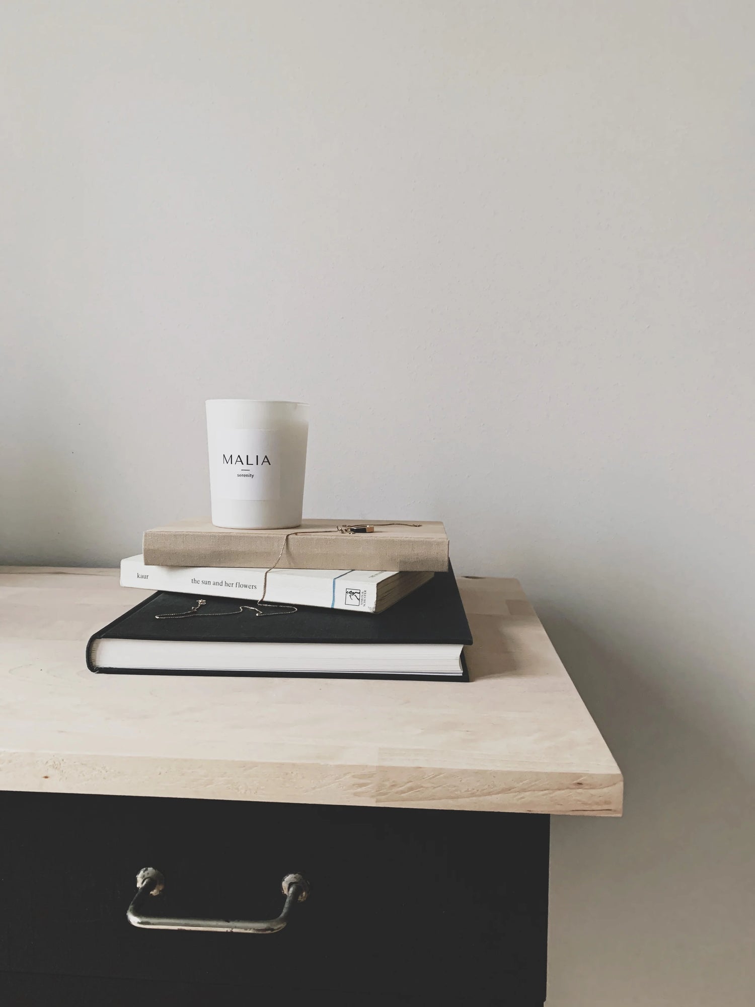 Serenity scented candle (180g)