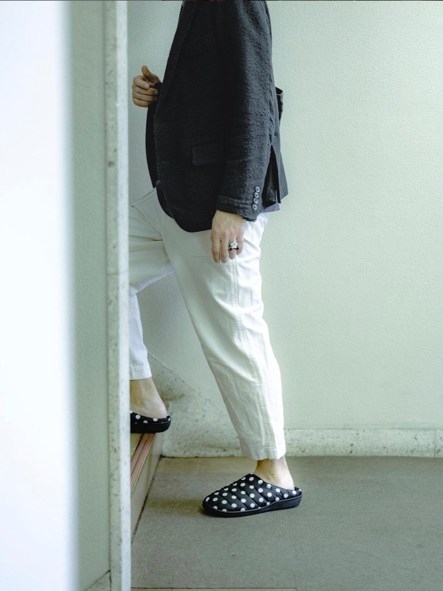 Subu puffer slippers, classic dots