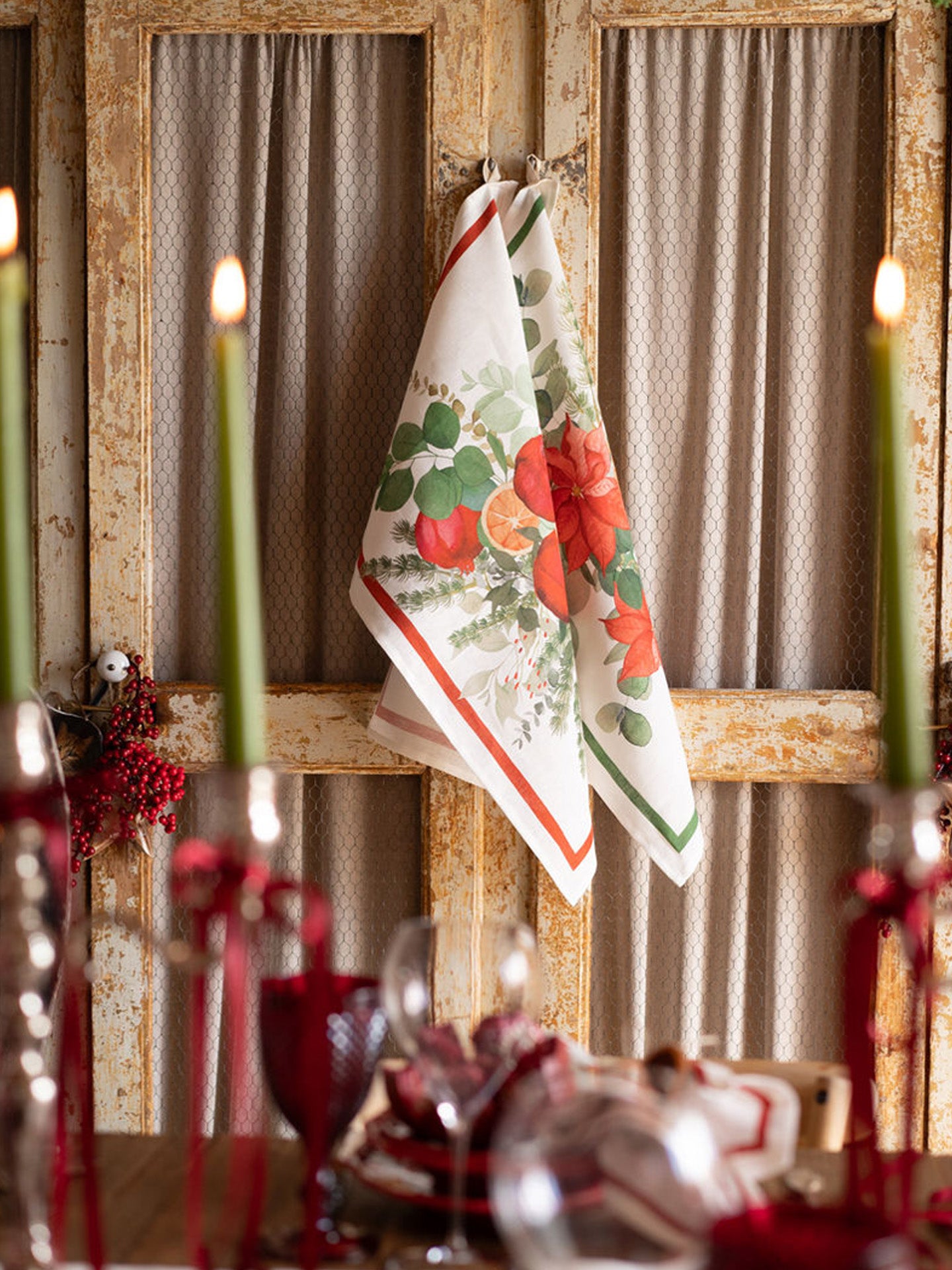 Garland glee kitchen towel, green