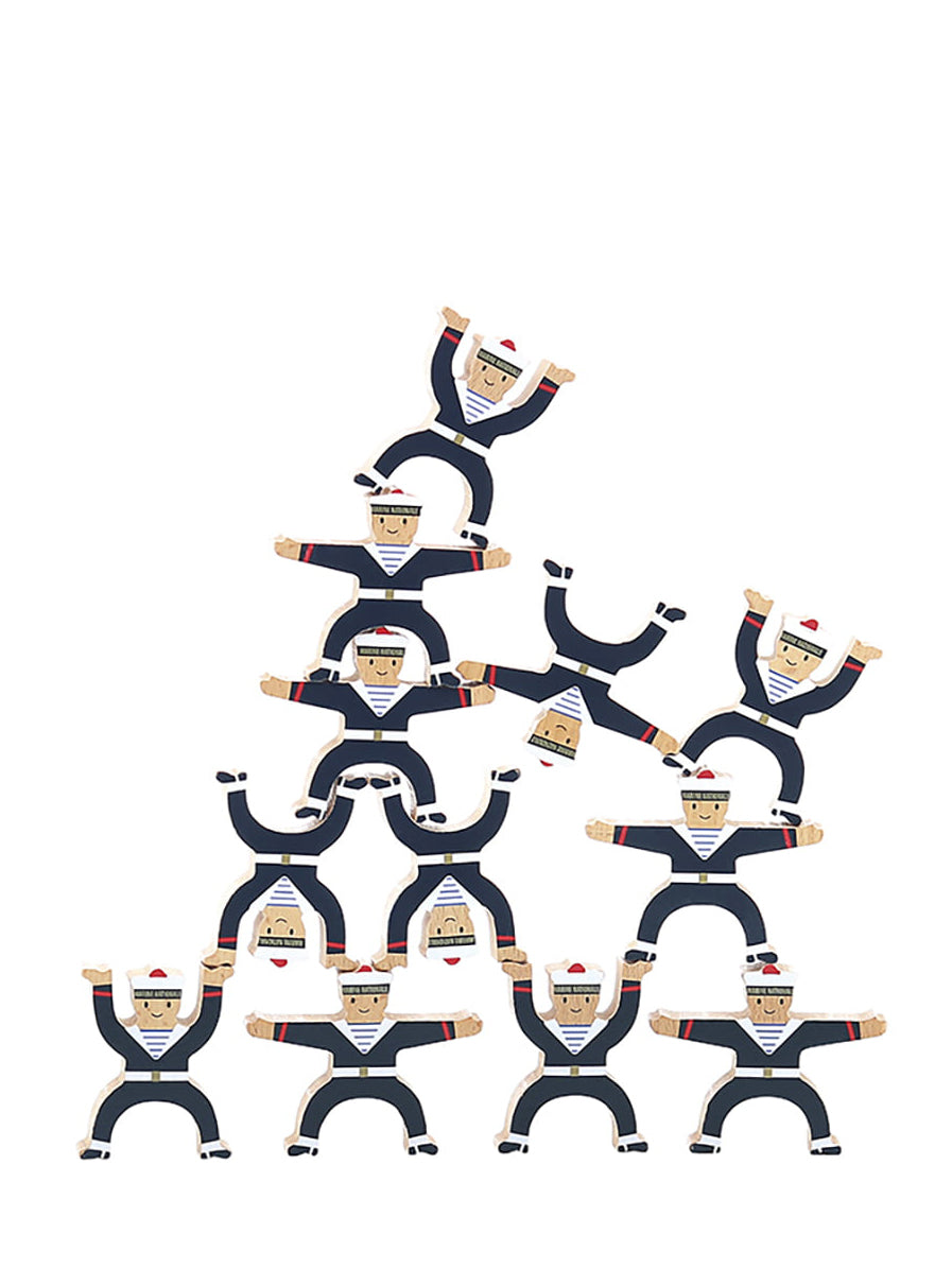 Sailor stacking game