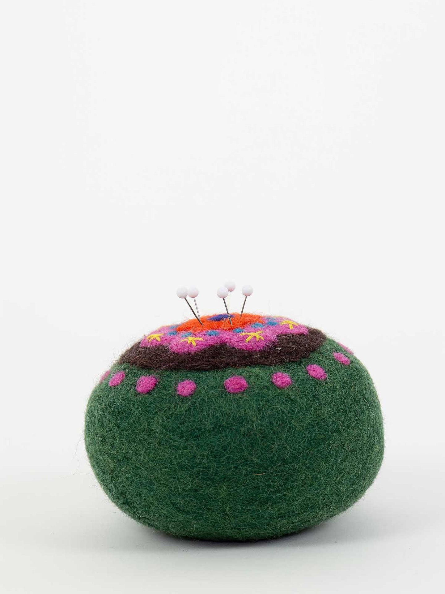 Bloom pincushion, 2 colours