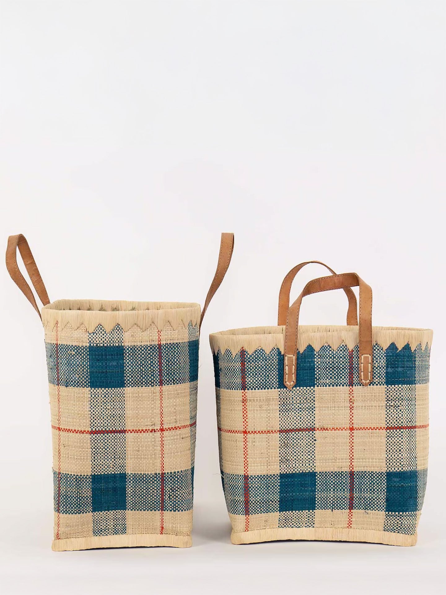 Checkered raffia bag, blue/nature, 2 sizes