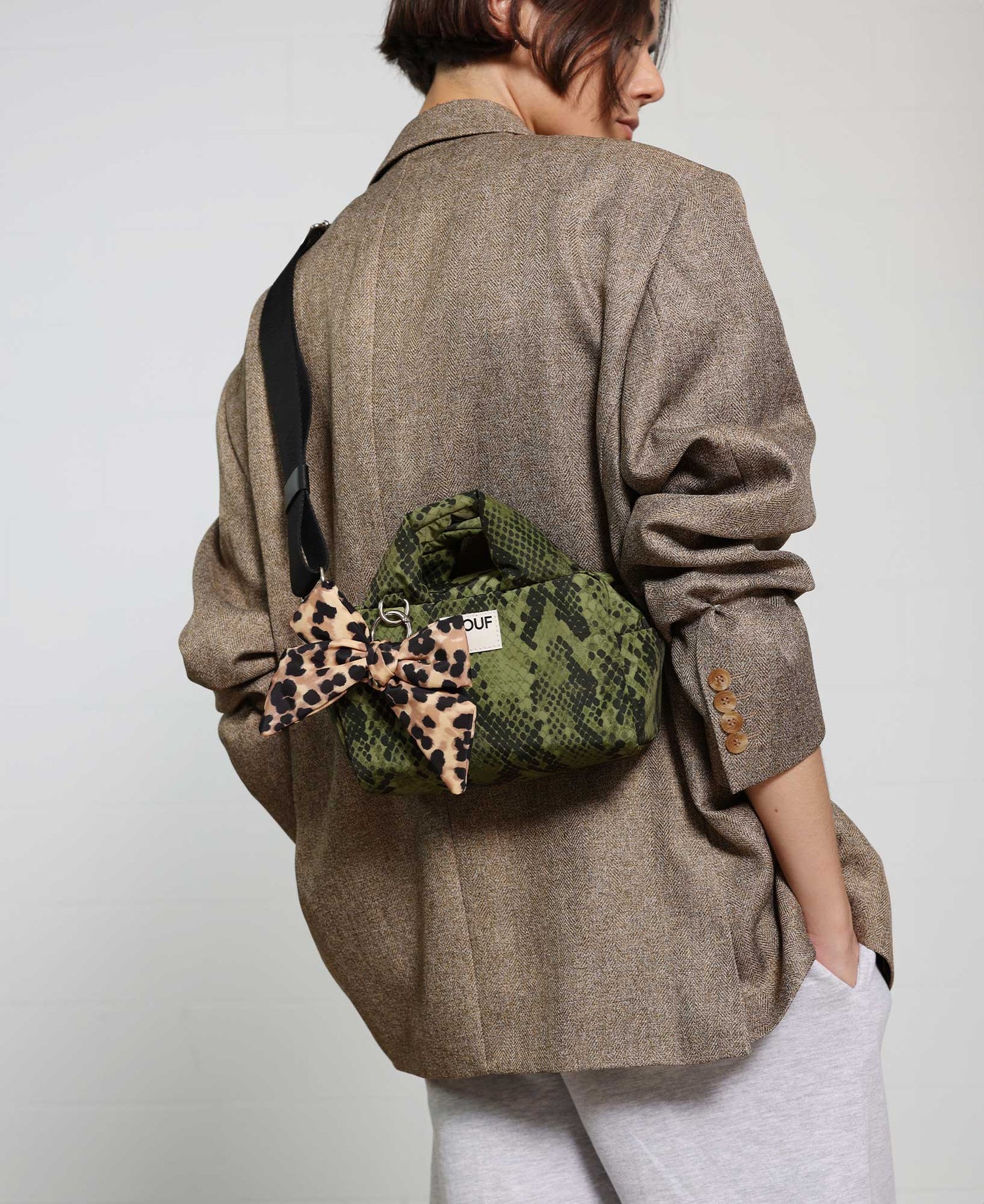 Feline bow bag charm