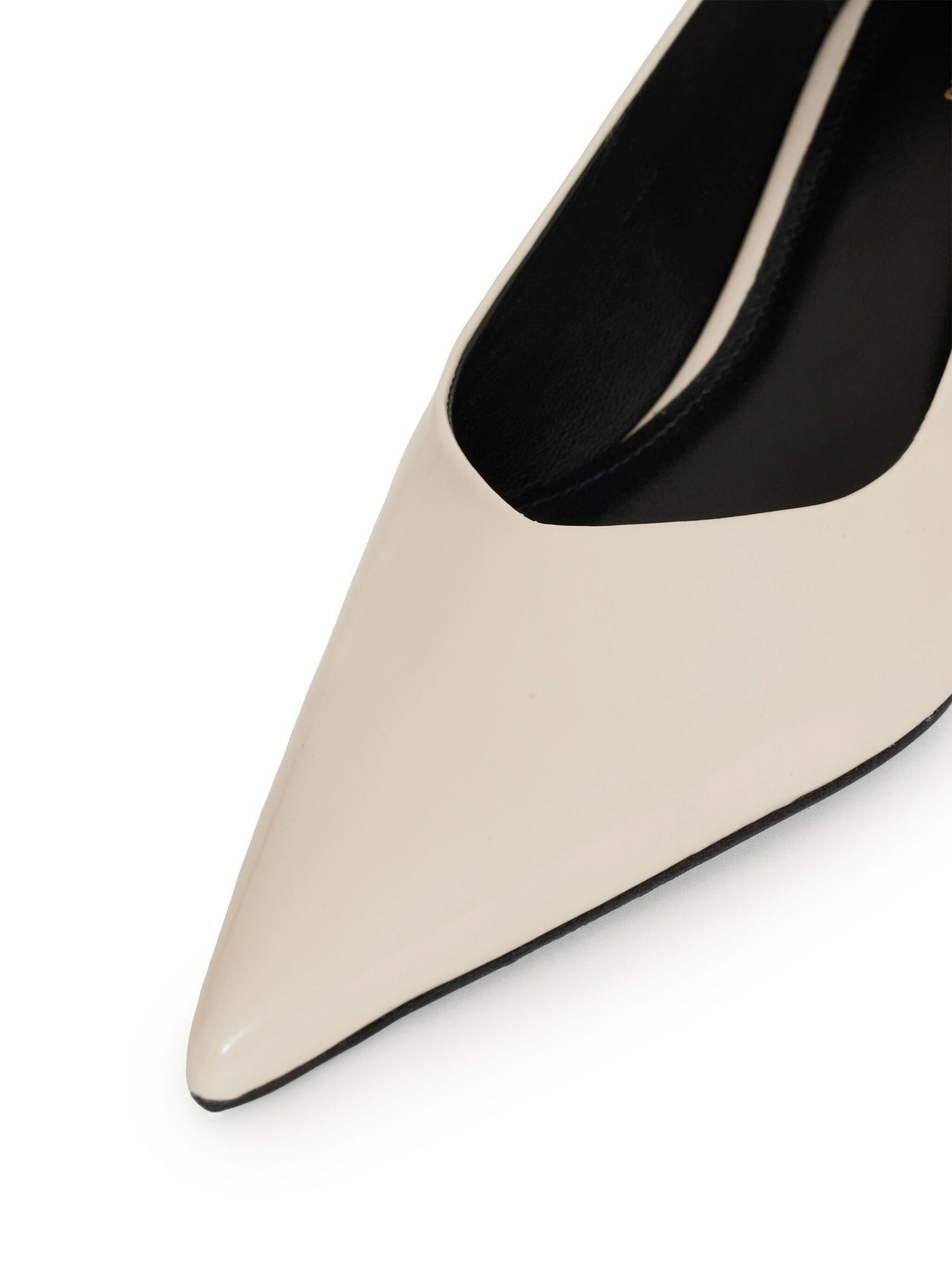 Hilda pumps, high-shine bone