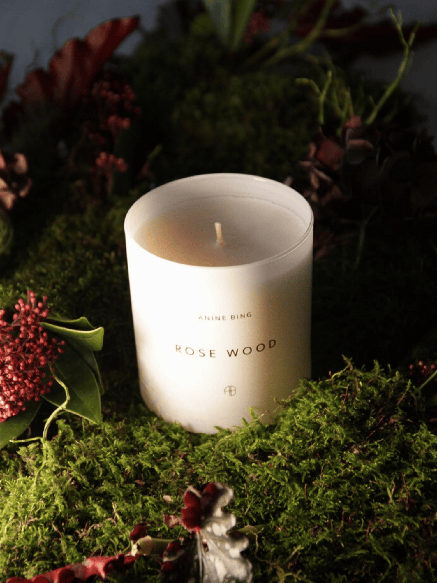 Rose wood candle