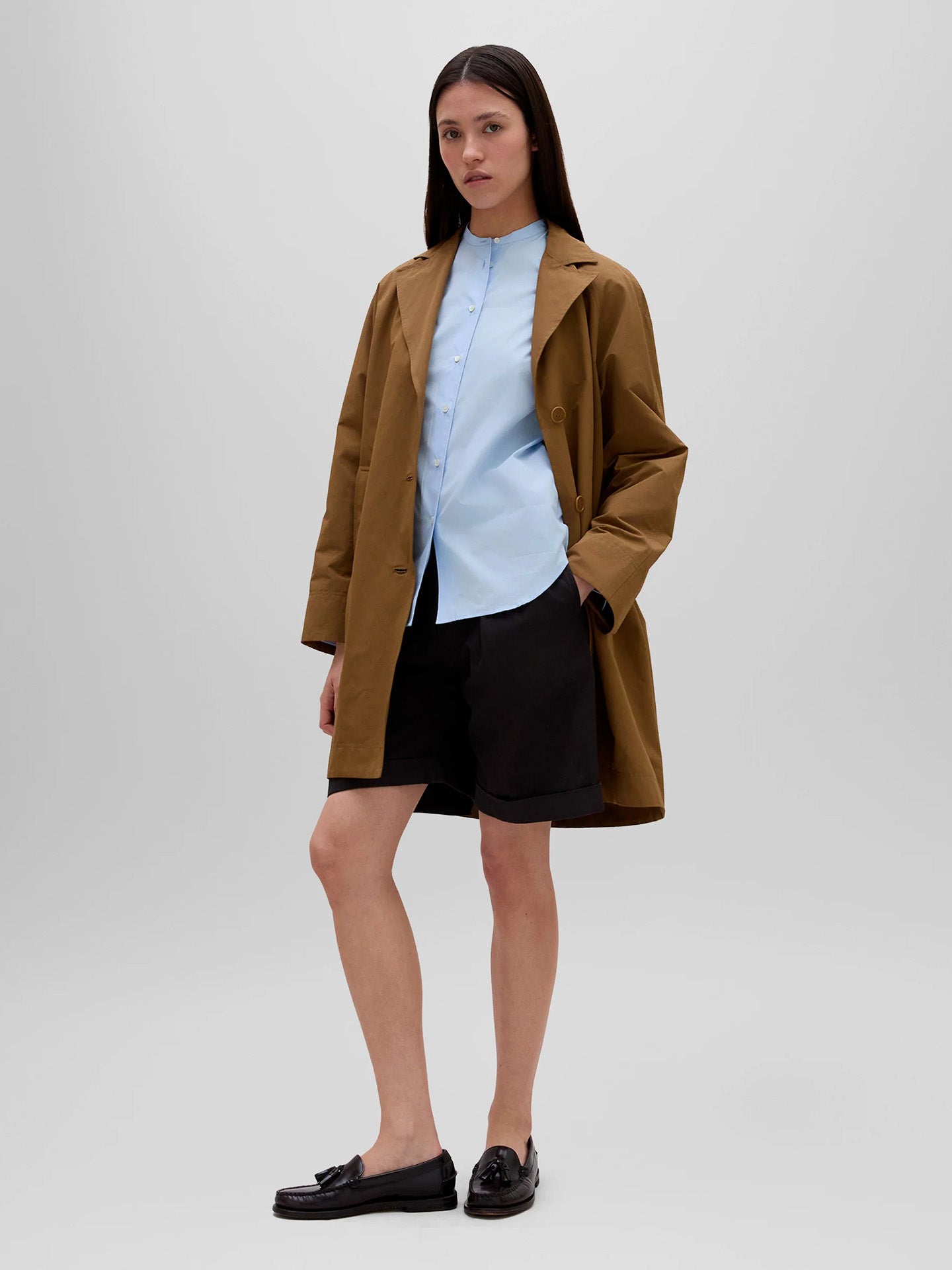 Bermuda shorts, black